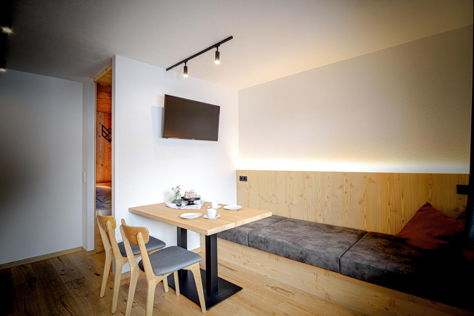 Wolf Apartments Padaun Vals Экстерьер фото